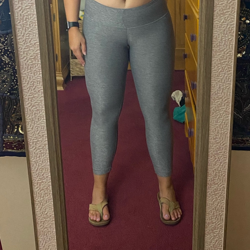 Lululemon 23” leggings